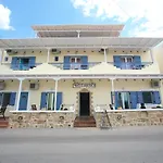 Coralli & Restaurant Gasthof Elafonissos