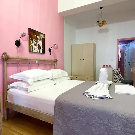 Coralli & Restaurant بيت ضيافة إيلافونيسوس