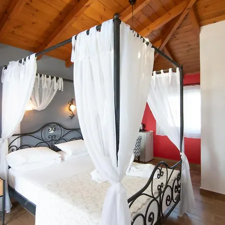 Coralli & Restaurant بيت ضيافة إيلافونيسوس