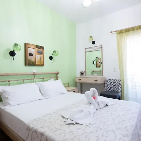 بيت ضيافة Coralli & Restaurant 3*