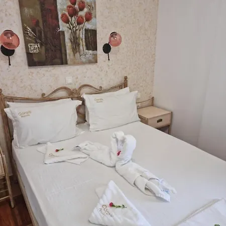 Πανσιόν Coralli & Restaurant 3*