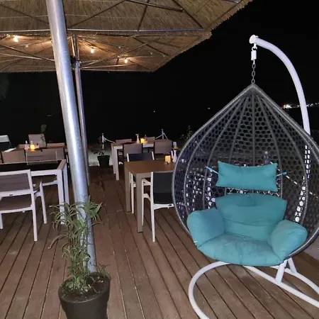 Coralli & Restaurant إيلافونيسوس