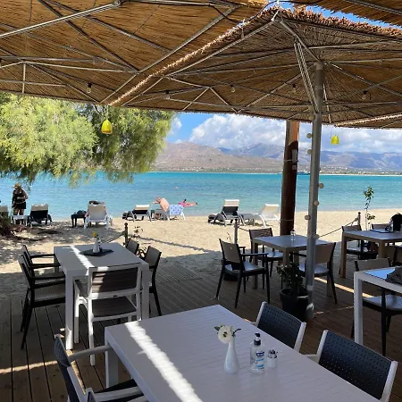 Coralli & Restaurant בית הארחה אלפוניסוס