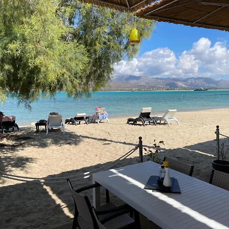 بيت ضيافة Coralli & Restaurant 3*