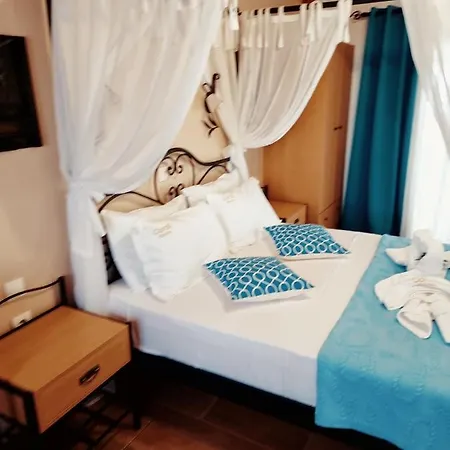 Coralli & Restaurant 3* Ελαφόνησος