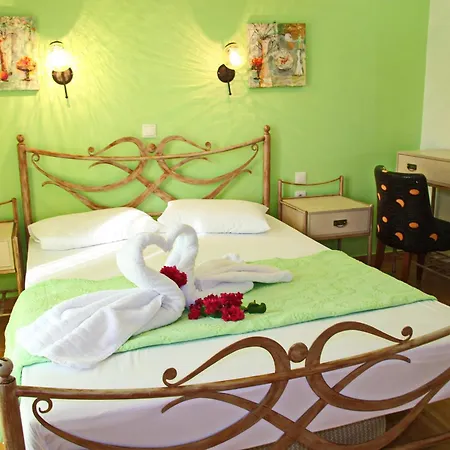 Coralli & Restaurant 3*