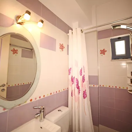 Maison d'hôtes Coralli & Restaurant 3*