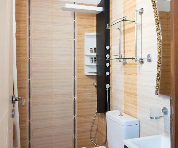 Coralli & Restaurant 艾拉方索斯