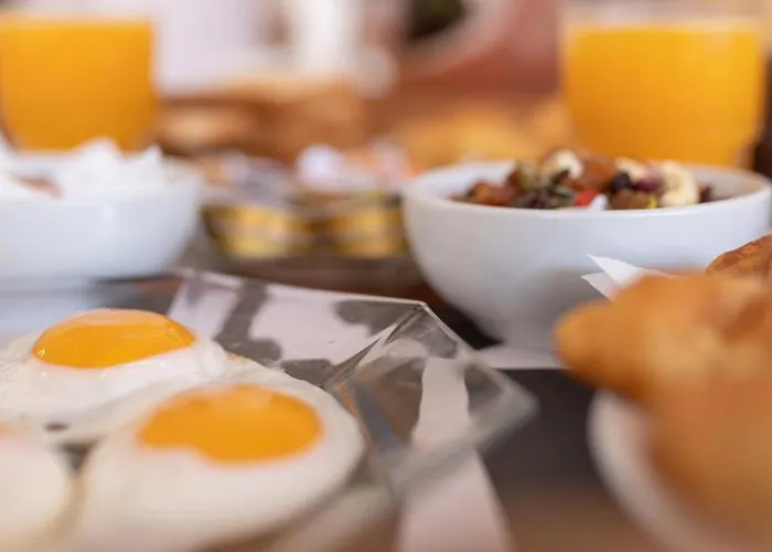 Coralli & Restaurant 3*