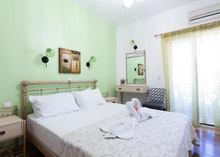 招待所 Coralli & Restaurant 3*