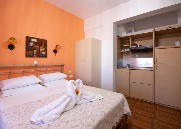 Coralli & Restaurant 招待所