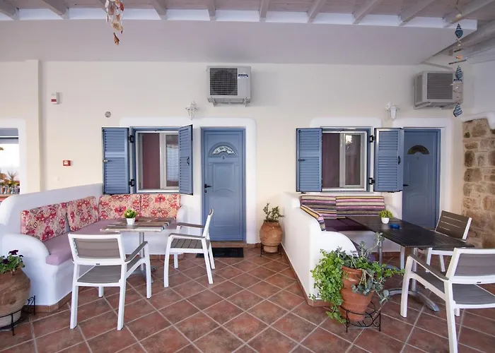 招待所 Coralli & Restaurant 3*