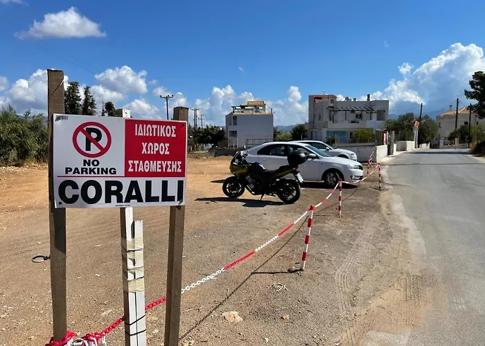 Gasthuis Coralli & Restaurant Elafonissos